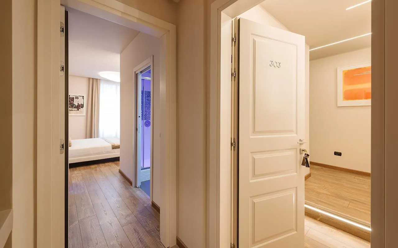 Etruska Luxury Trastevere Guesthouse Rome Italy